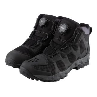 Ridgeline Hiking Boots